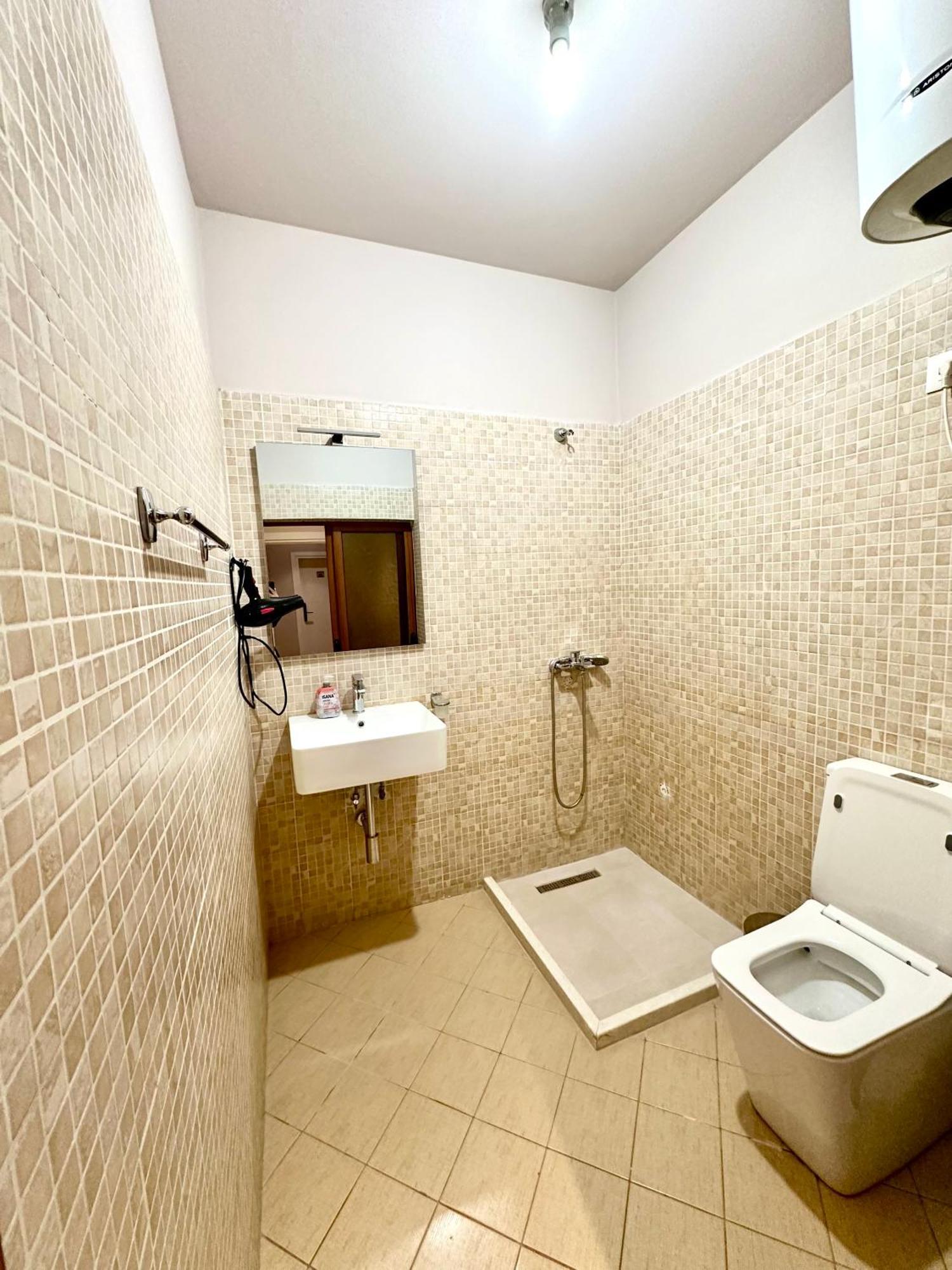 Nobel Center 3* Tirana