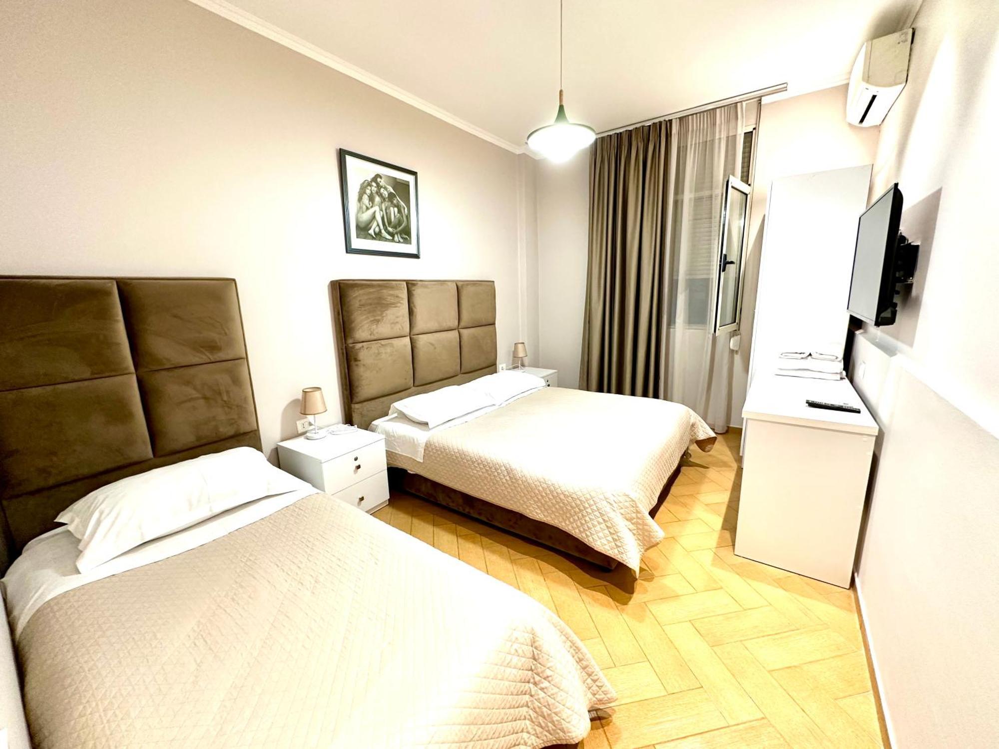 Hotel Nobel Center 3*